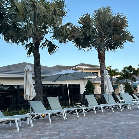 Oneiro Sunchasers Ready, Go Kit! | All Natural Travel Kit - Picture 6 of 6